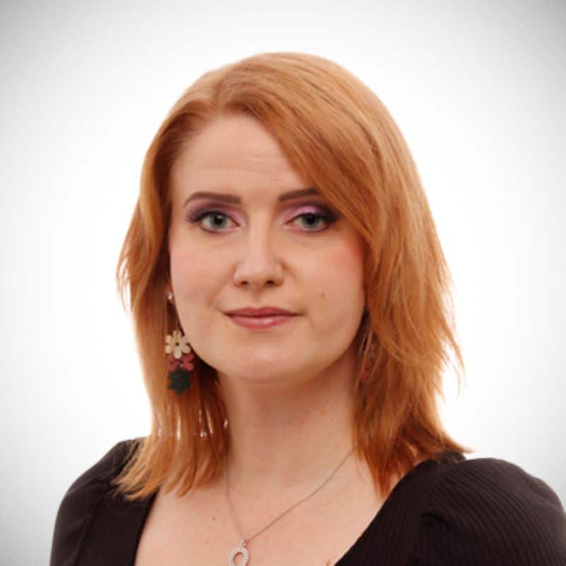 https://terapiatalonoste.fi/wp-content/uploads/2026/05/Lotta-poytakangas.jpg