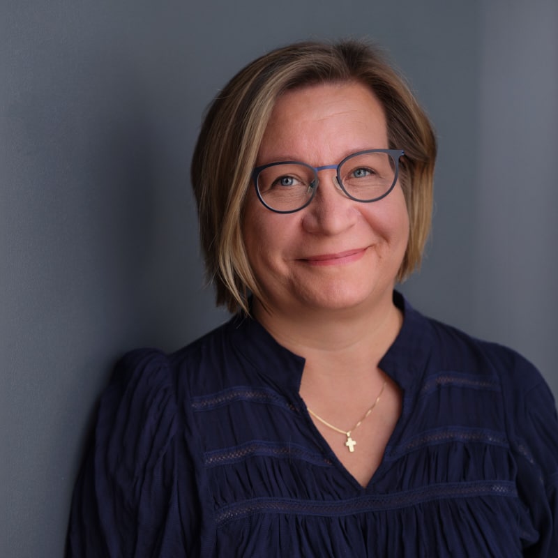 https://terapiatalonoste.fi/wp-content/uploads/2026/08/Tiina-Koivisto-31981.jpg